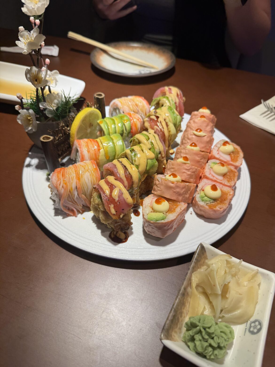 Surprisingly impressed with a new little sushi fusion place. (Trigger warning, Americanized AF sushi)