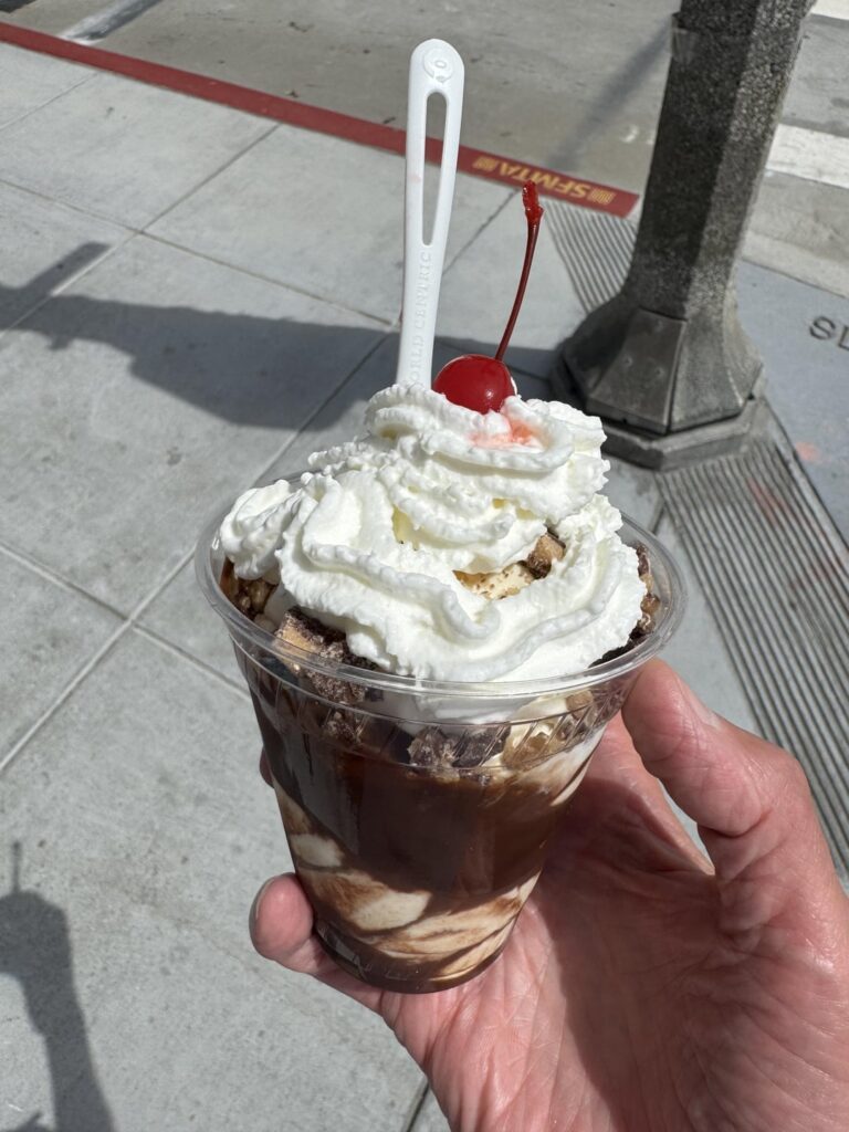 Straus Soft Serve Butterscotch Heaven Sundae 🍨