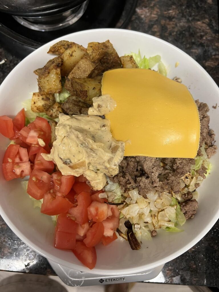 Burger Bowl (591 cals, 31.2g protein)