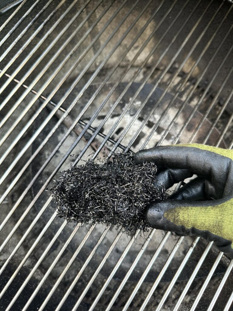 No brush, no sponge scrubber, just this.