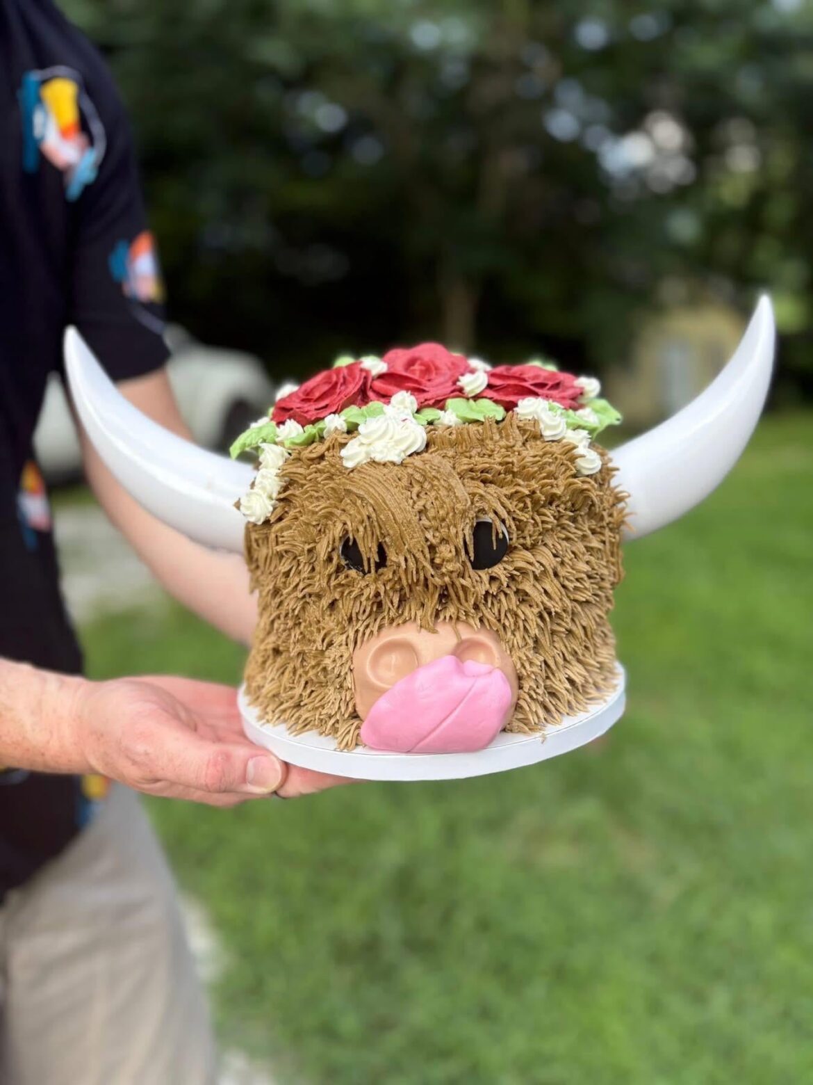 Highland Cow Cake for a friend moving away.