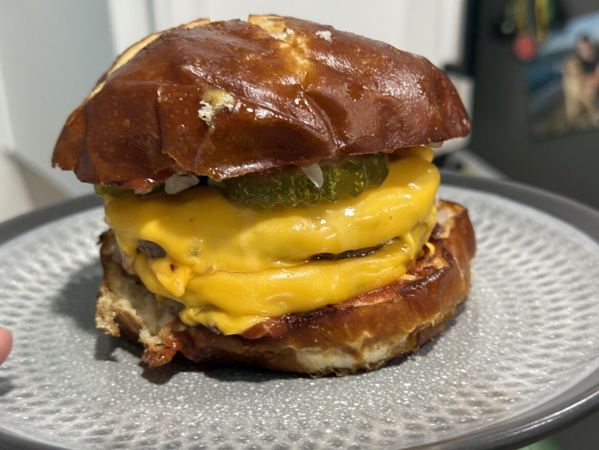 Double cheeseburger