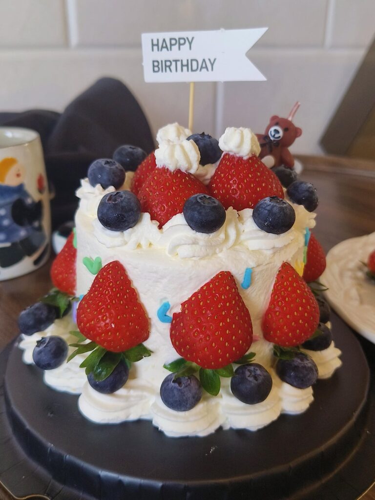 First ever birthday cake for my wife, how does it loolk?