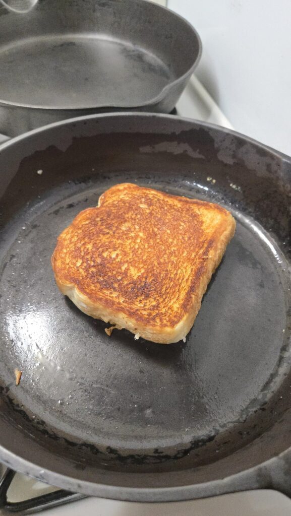 Classic white bread, double kraft, butter on cast iron