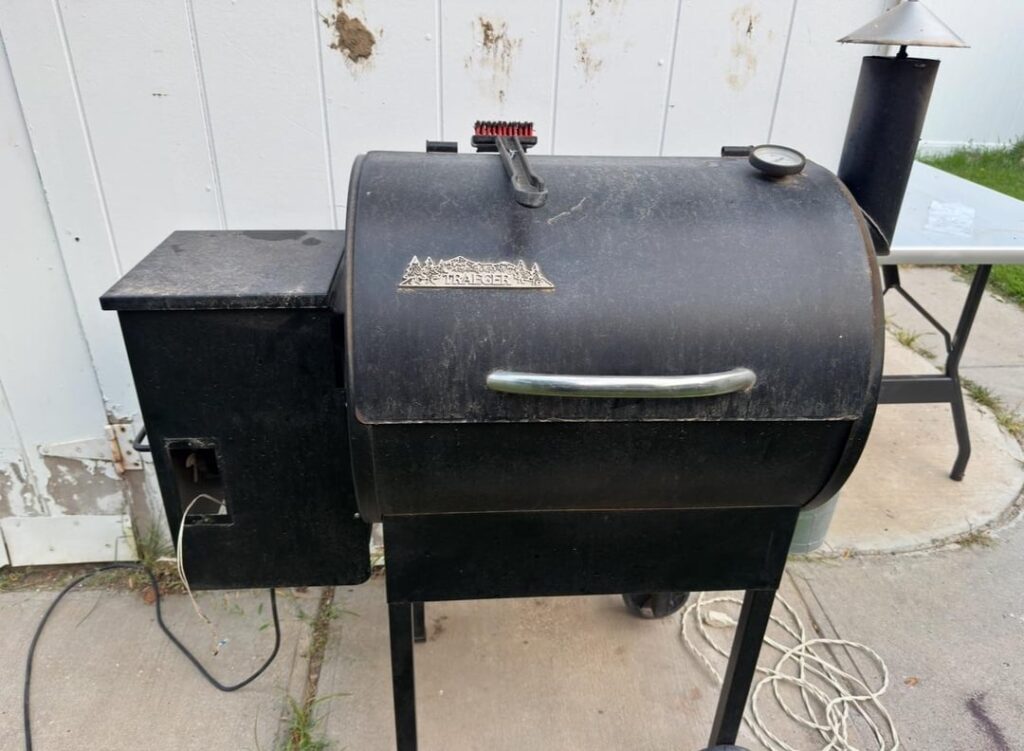 Wanting to upgrade to digital.  It unsure grill model