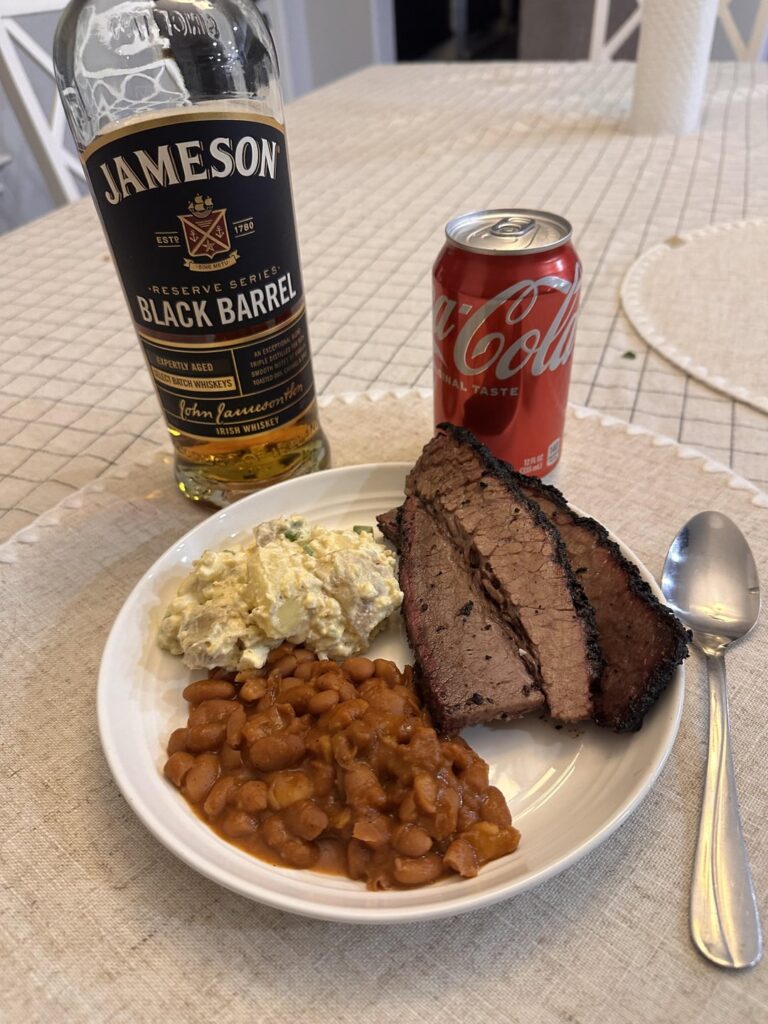 10 hour smoke with a 12 hour hold …post oak 225*-250*-275* and finished with 300* how’s it looking?