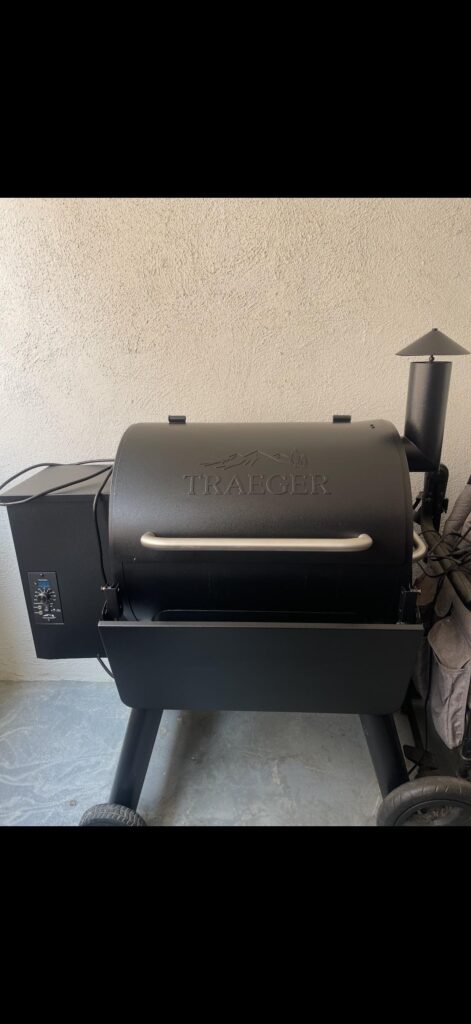 Can anyone help identify this Traeger Model?