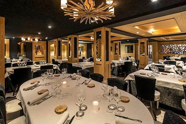 l'Ekrin Restaurant, Meribel Centre interior