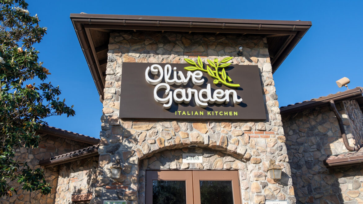 Why Fried Calamari Is Olive Garden’s Worst Appetizer On The Menu Why Fried Calamari Is Olive Garden's Worst Appetizer On The Menu