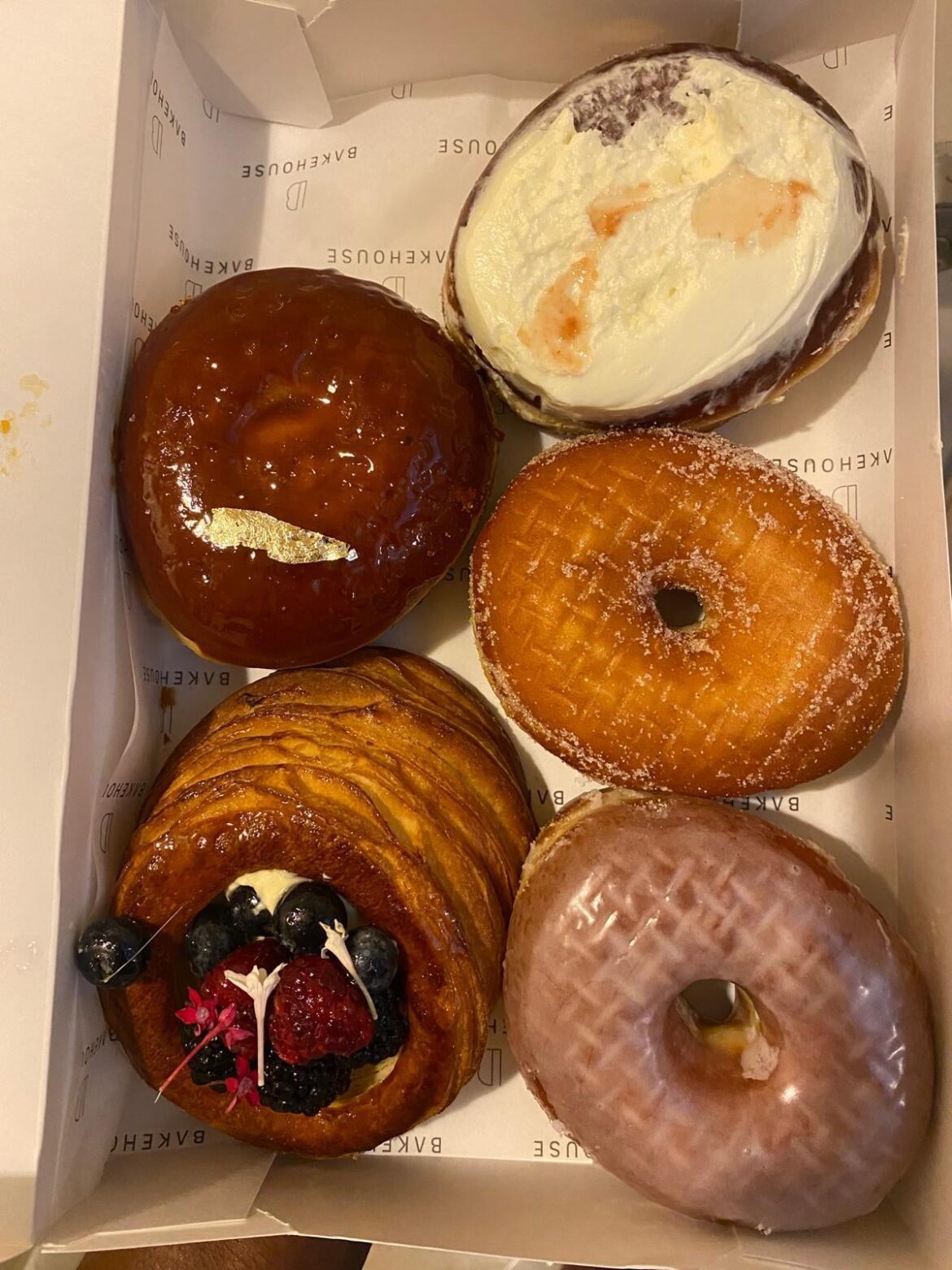 These donuts cost $6-7 USD. I think they’re worth it though🤤