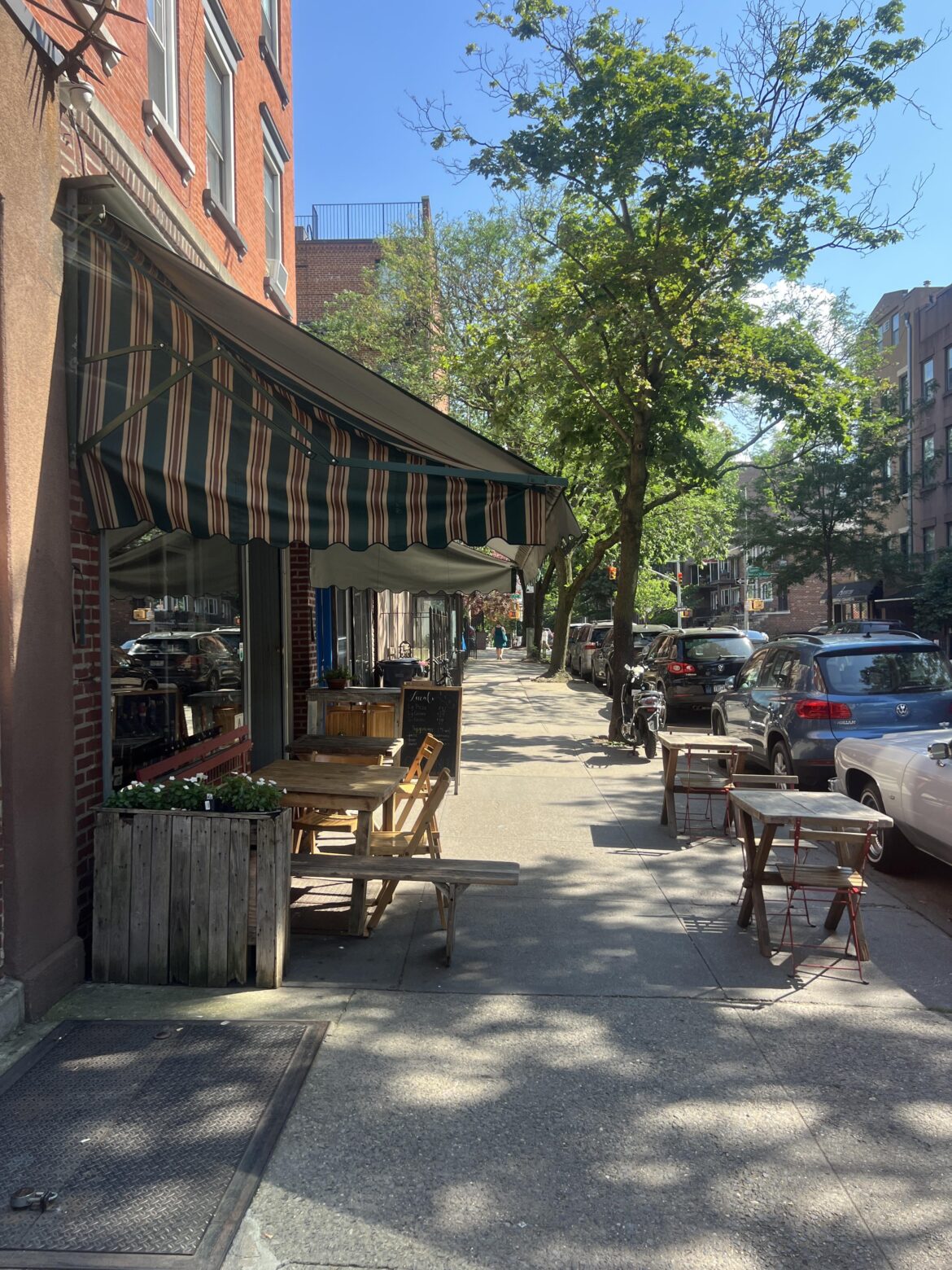 Lucali : 4:18 pm - Wednesday