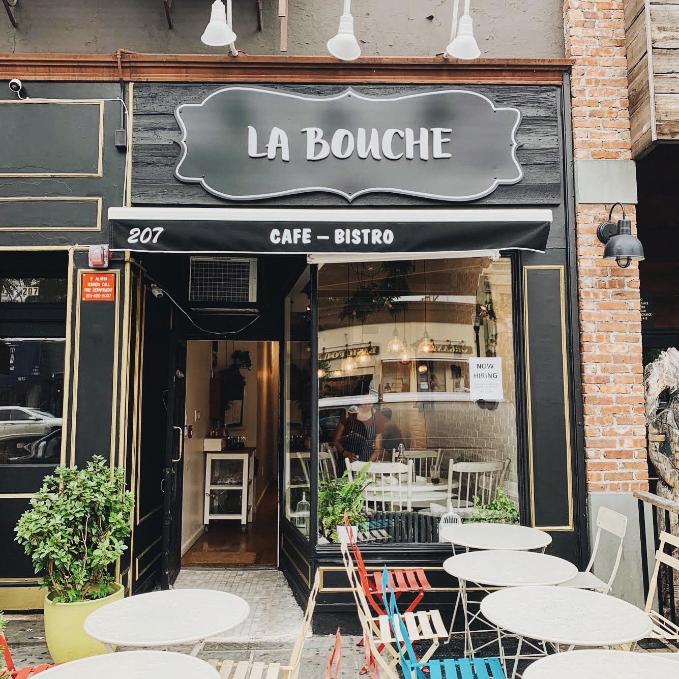 la bouche washington street