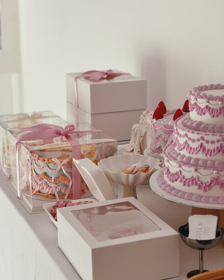 best cake shops in sydney les soeurs macarons x sweet flora balmain