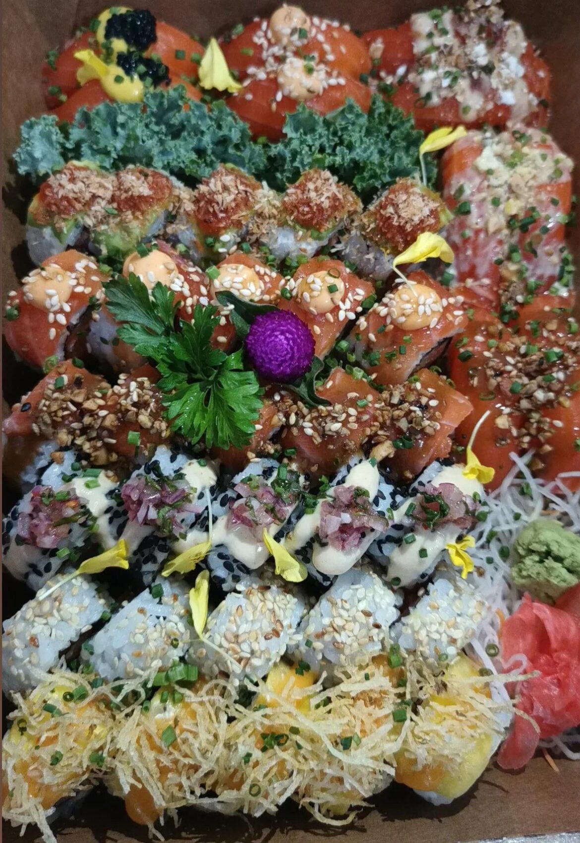 I asked for sushi, not a damn masterpiece 🥰🍣