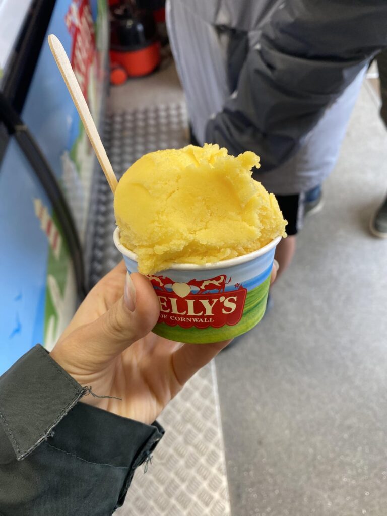 mango sorbet. 350-400 cals?