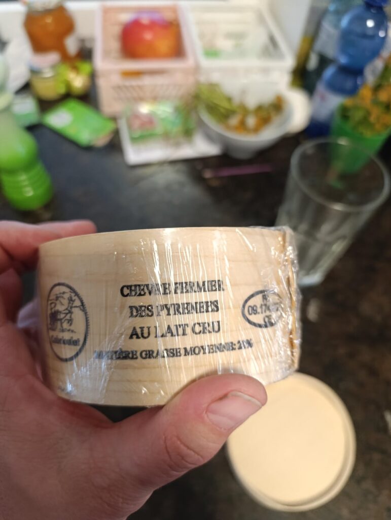 I ate a washed rind goatcheese - cabriolet