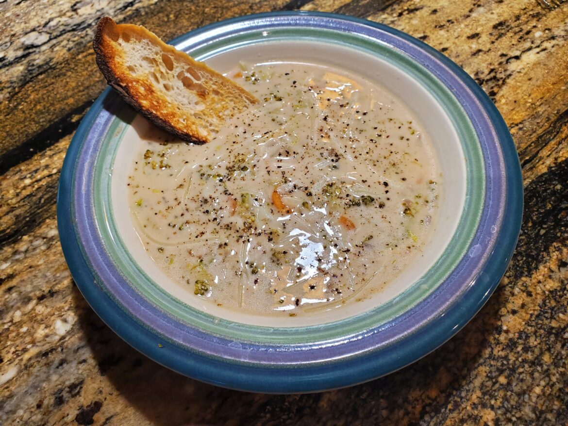 [OC] Broccoli Cheese Soup w/ Sourdough