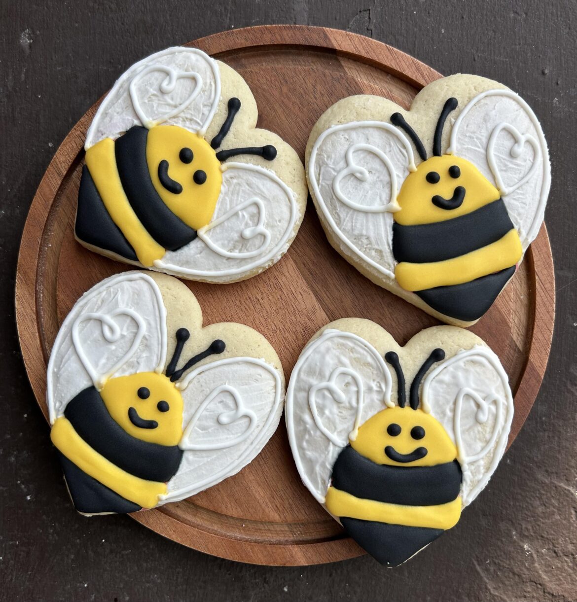 It’s a Bee-utiful day!!