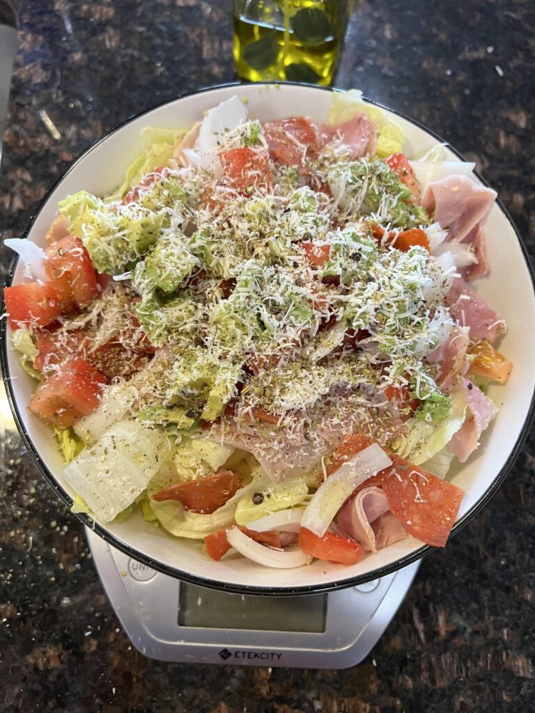 Sub in a tub (278 cals, 24.6g protein)