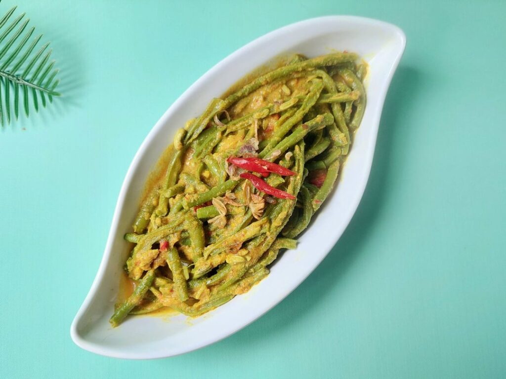Jukut Bejek Balinese Spiced Long Beans