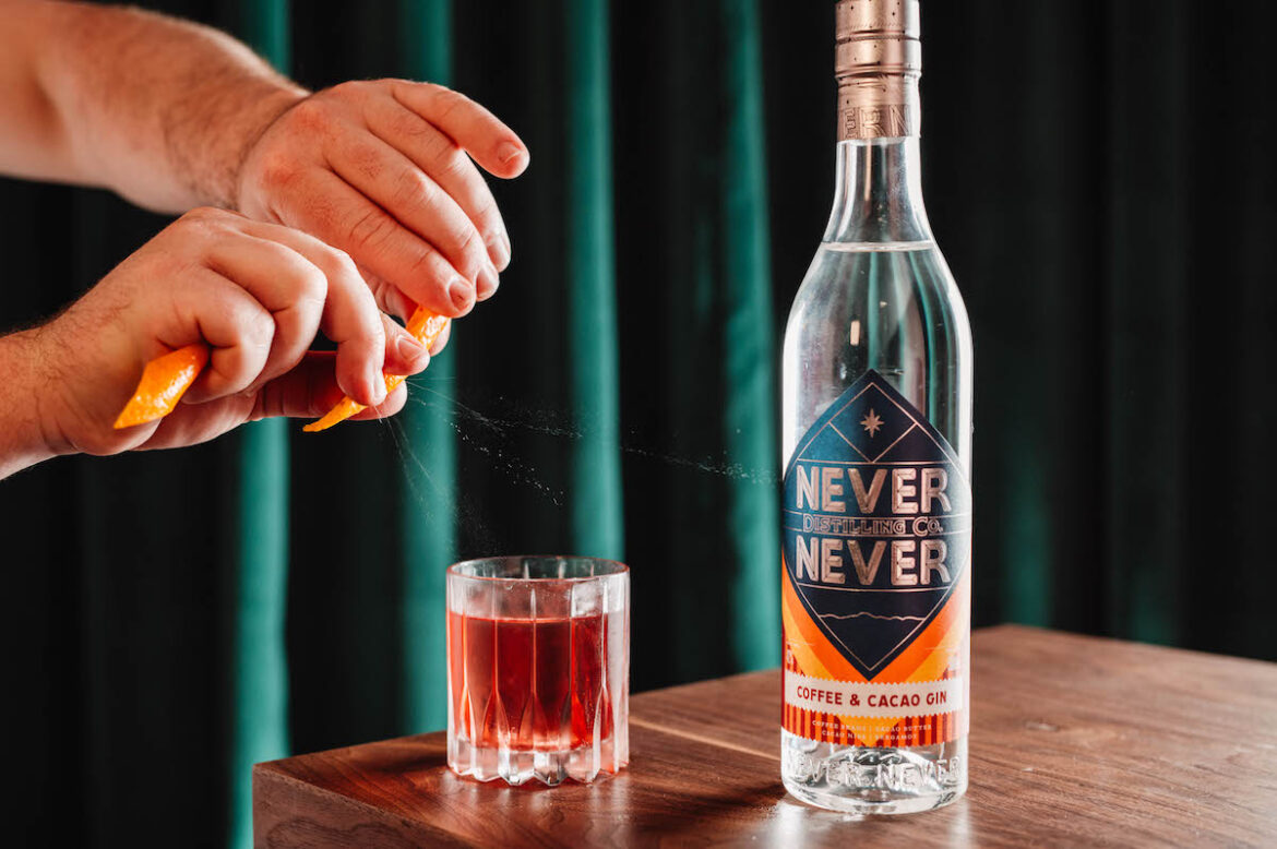 Never Never Distilling Partners With Italian Mixologist on Cacao Butter-Washed Gin Never Never Distilling Partners With Italian Mixologist on Cacao Butter-Washed Gin