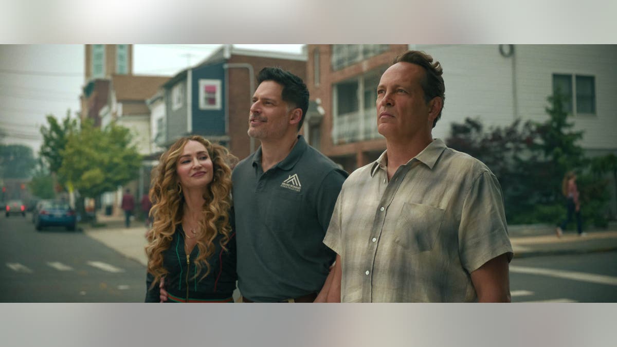 drea de matteo, joe manganiello, vince vaughn in nonnas