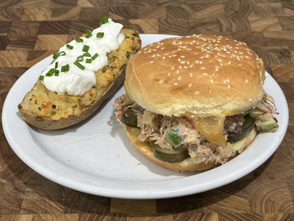 it’s 11:22pm and this is pulled pork salad round 2