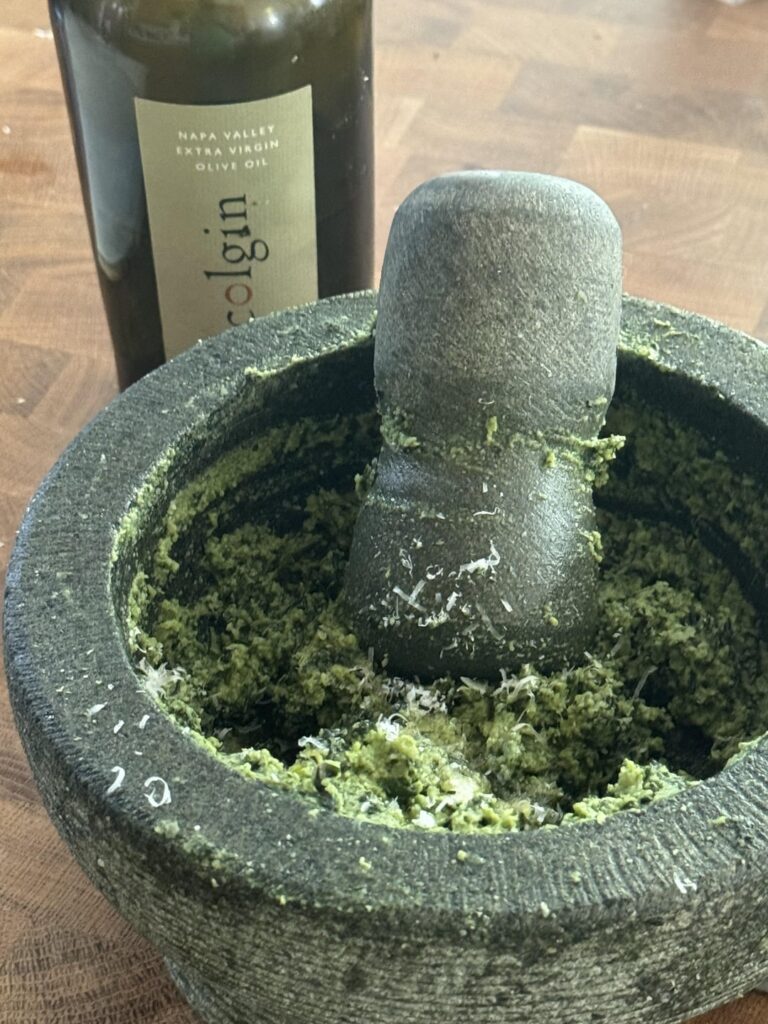 Gnocchi al pesto Gnocchi al pesto