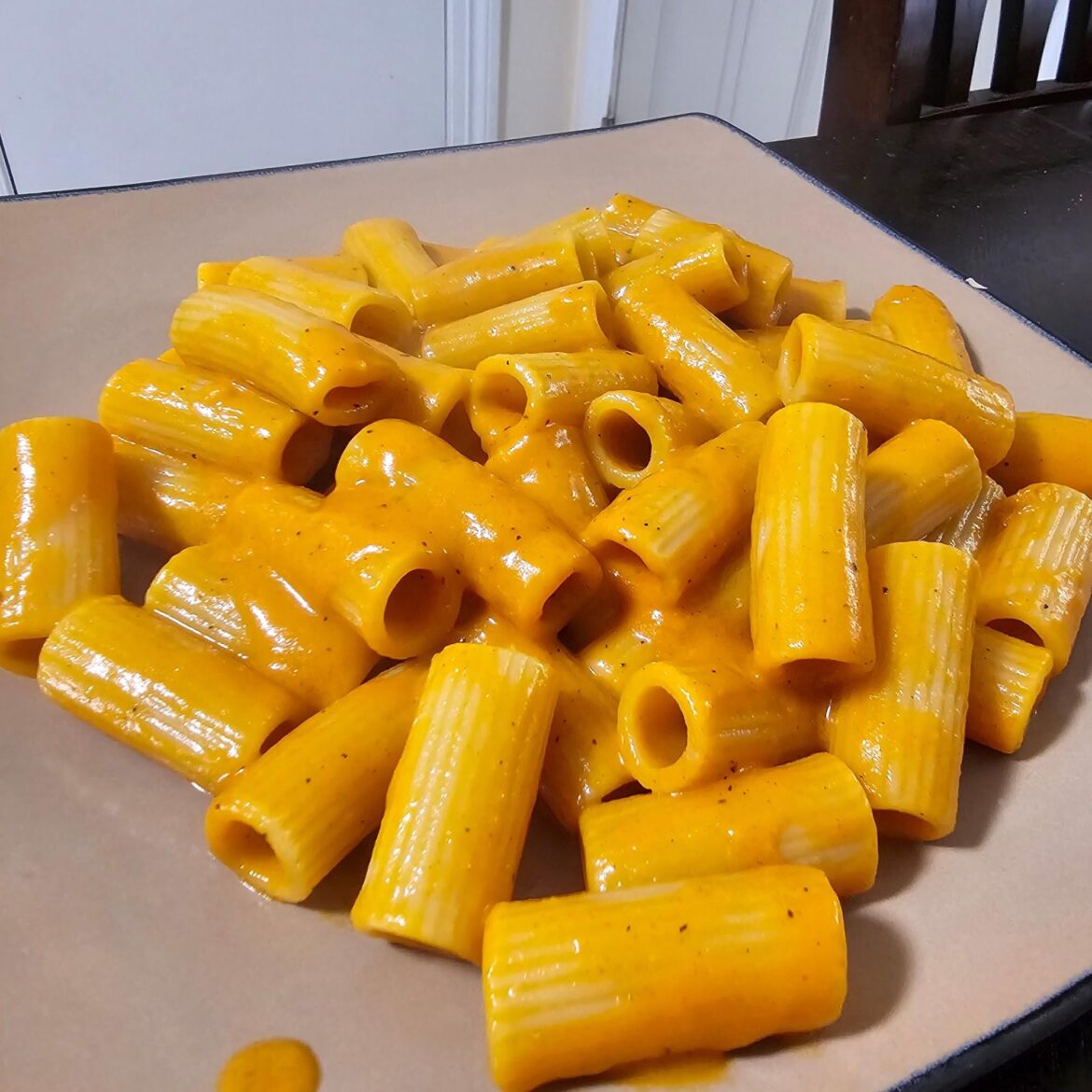 Lately been obsessed with making caramelized onion gochujang pasta