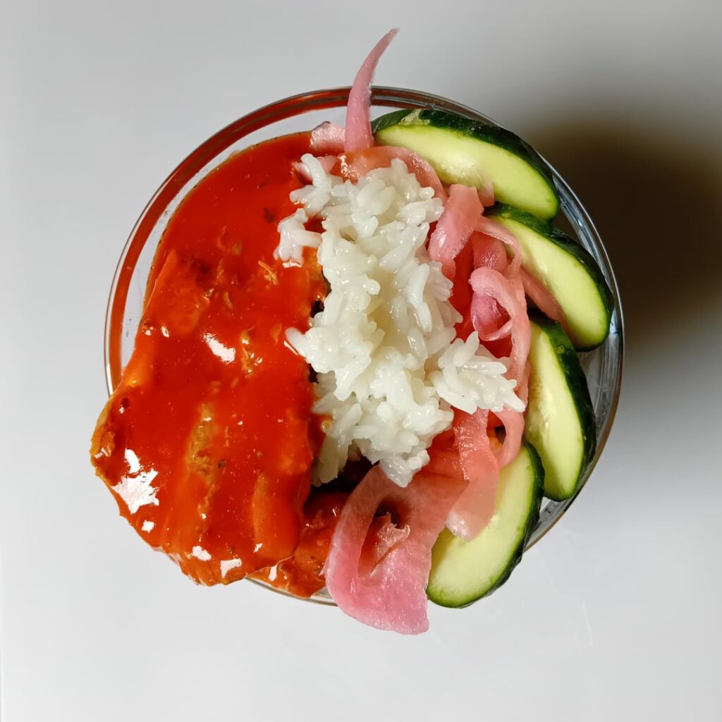 Lunch. Mackerel in tomato sauce 🐟