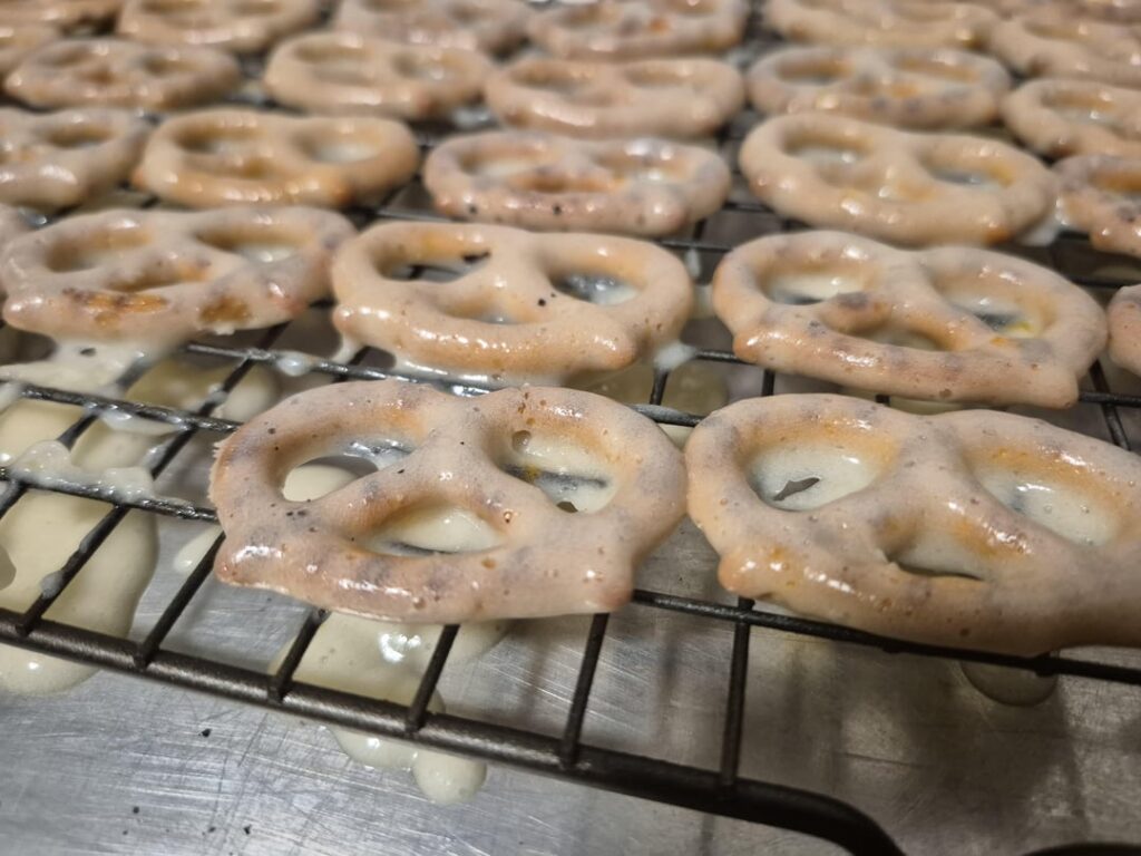 Yogurt pretzels