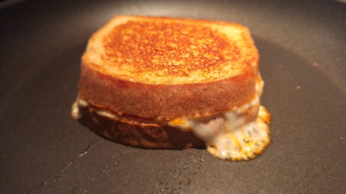 Plain old white bread is the best medium