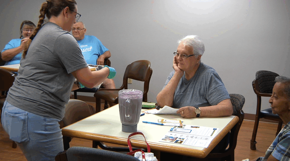 SNAP-Ed Sessions Offer Recipes and Resources at Local Senior Center - WHIZ