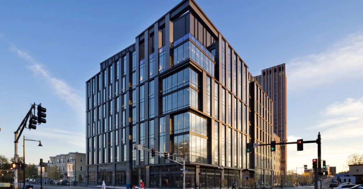 Somerville Restaurants Ebi Sushi and Tsurumen Team Up for New Ramen Restaurant Somerville Restaurants Ebi Sushi and Tsurumen Team Up for New Ramen Restaurant