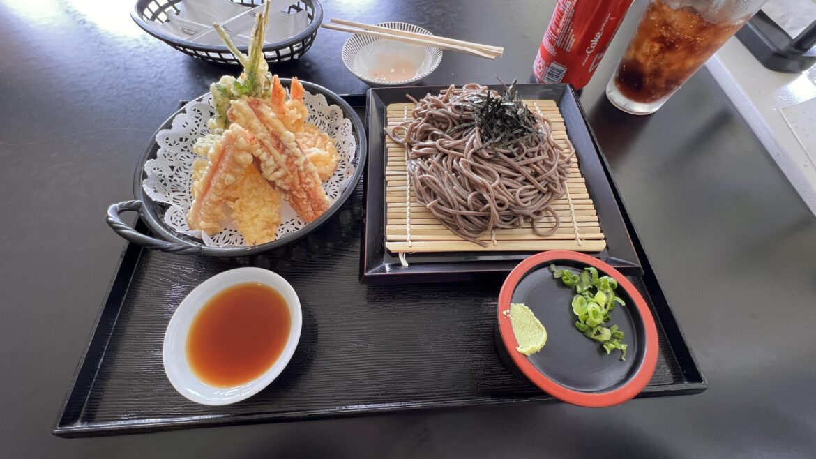 Lunch at Ducks in San Gabriel never fails to hit the spot