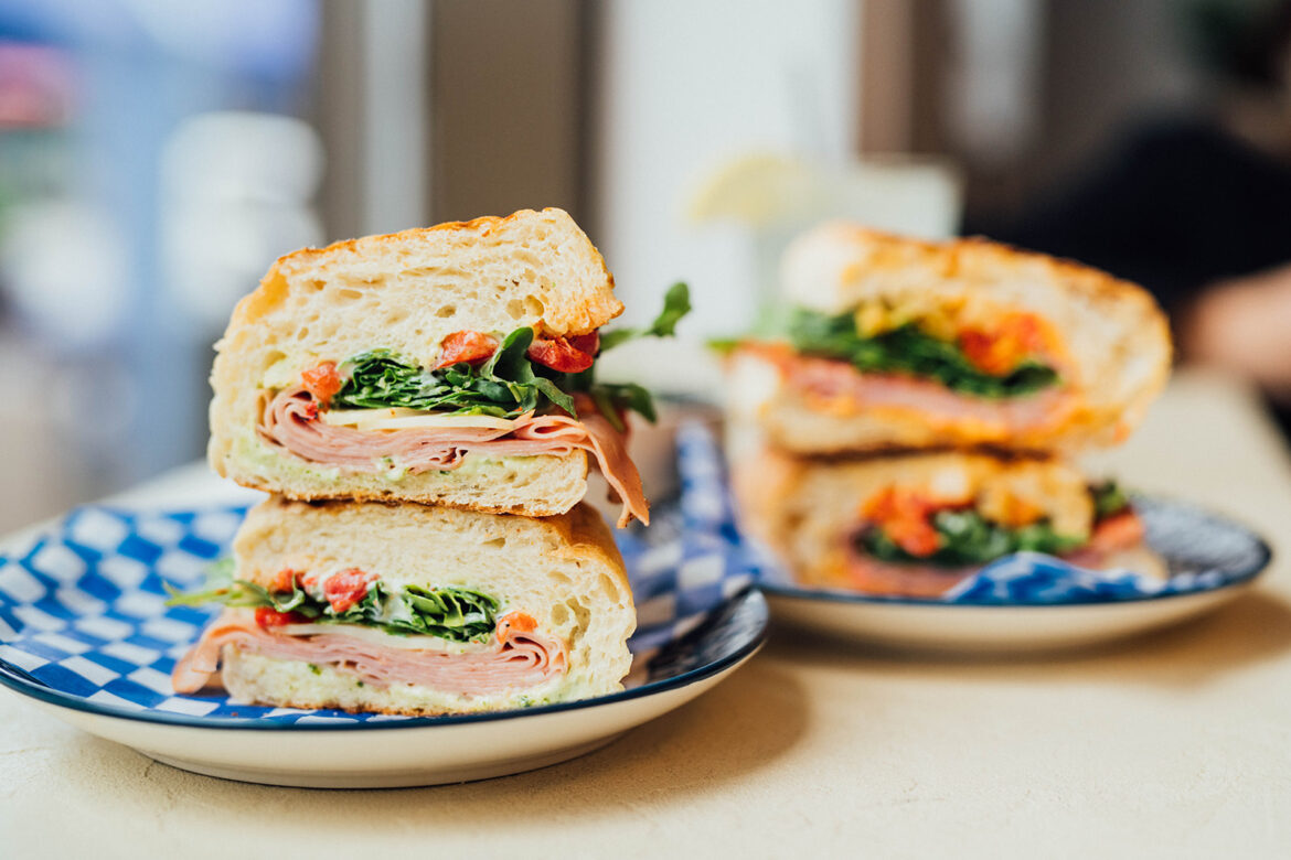 Spedzira Caffè: Italian Sandwiches in Hochelaga Spedzira Caffè: Italian Sandwiches in Hochelaga