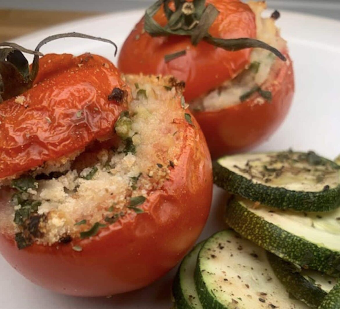 FRENCH MODEL AND STUFFED TOMATOES FRENCH MODEL AND STUFFED TOMATOES