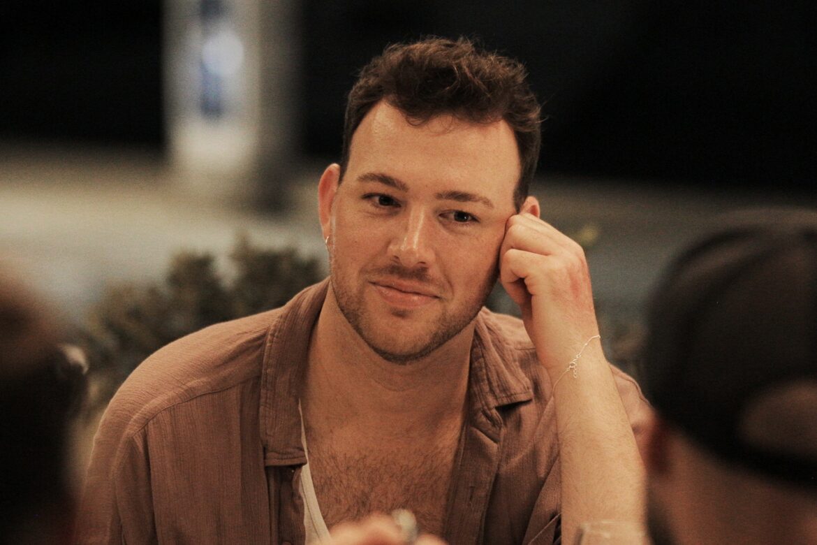 Kyle Viljoen Reacts to Natasha Webb’s Wine Pairing