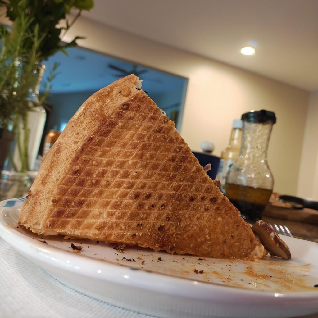 First attempt at pizza without a DoeJoe First attempt at pizza without a DoeJoe