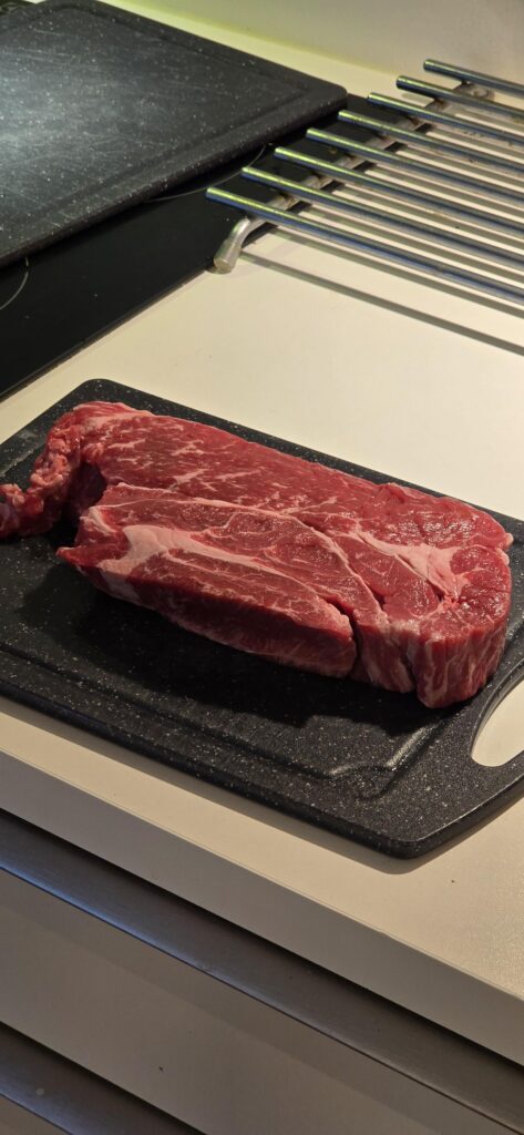 Excuse my photography skills, or lack of, but this is maybe my best made steak yet.