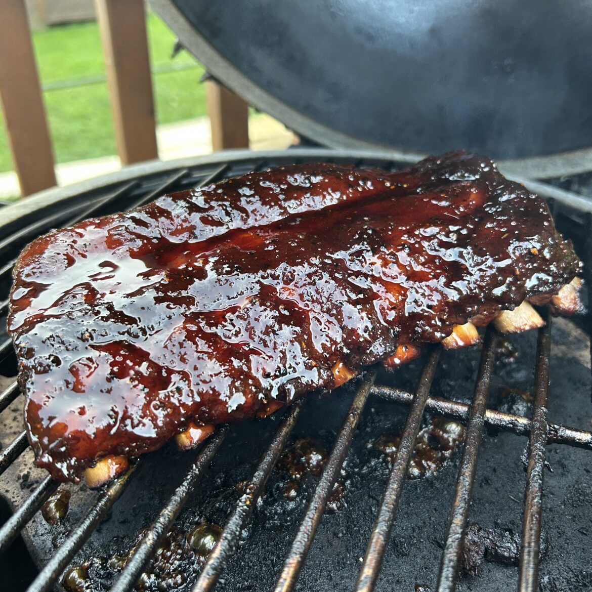 Ribs on the Mini Max