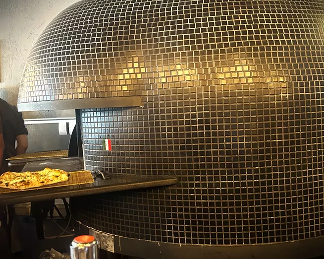 Casa di Stefano: A slice of suburban passion