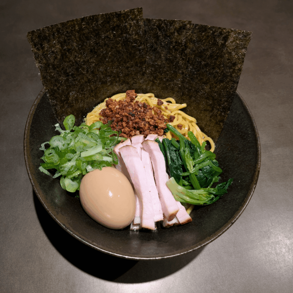 Iekei aburasoba for a warm night