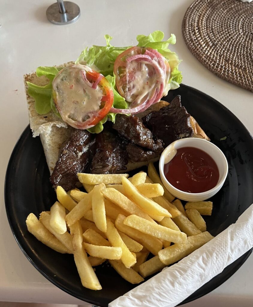 How many calories 1220?