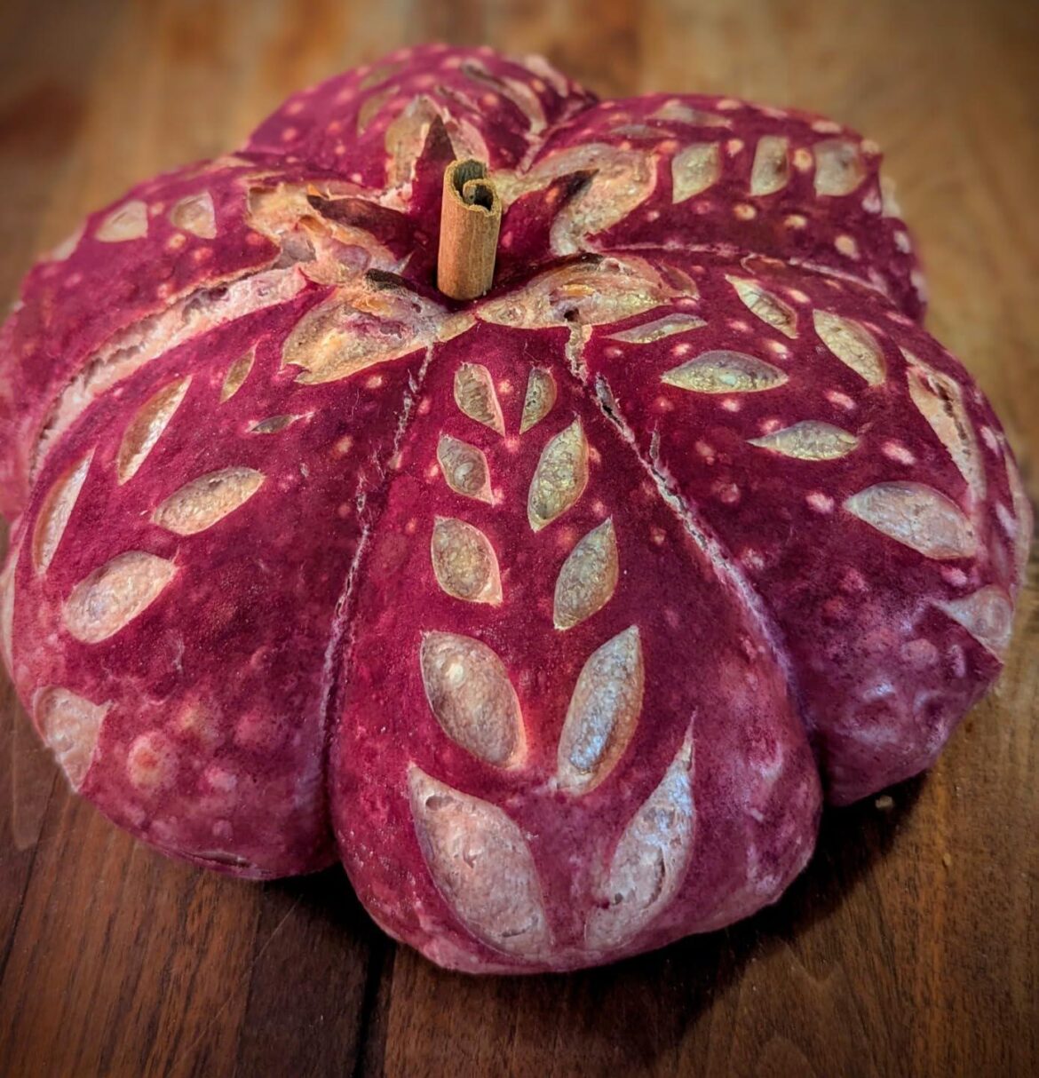 Naturally colored sourdough using freeze-dried purple sweet potato
