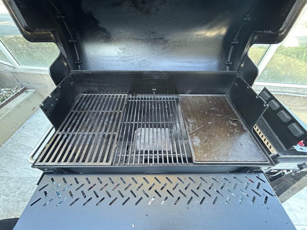 Weber Searwood slight mod actually works! Weber Searwood slight mod actually works!