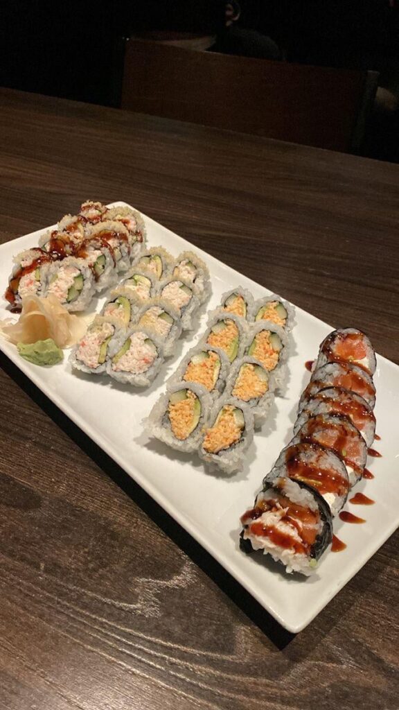 I just got a home and my boyfriend made me this sushi. 💕