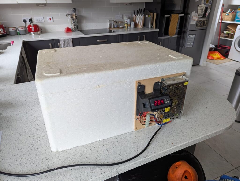 Anyone else use a homemade proofer?