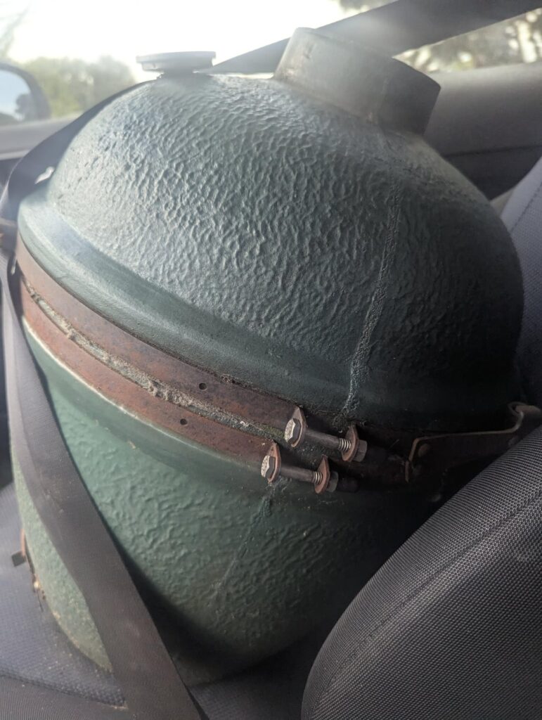 Help with year of make on small green egg. Help with year of make on small green egg.