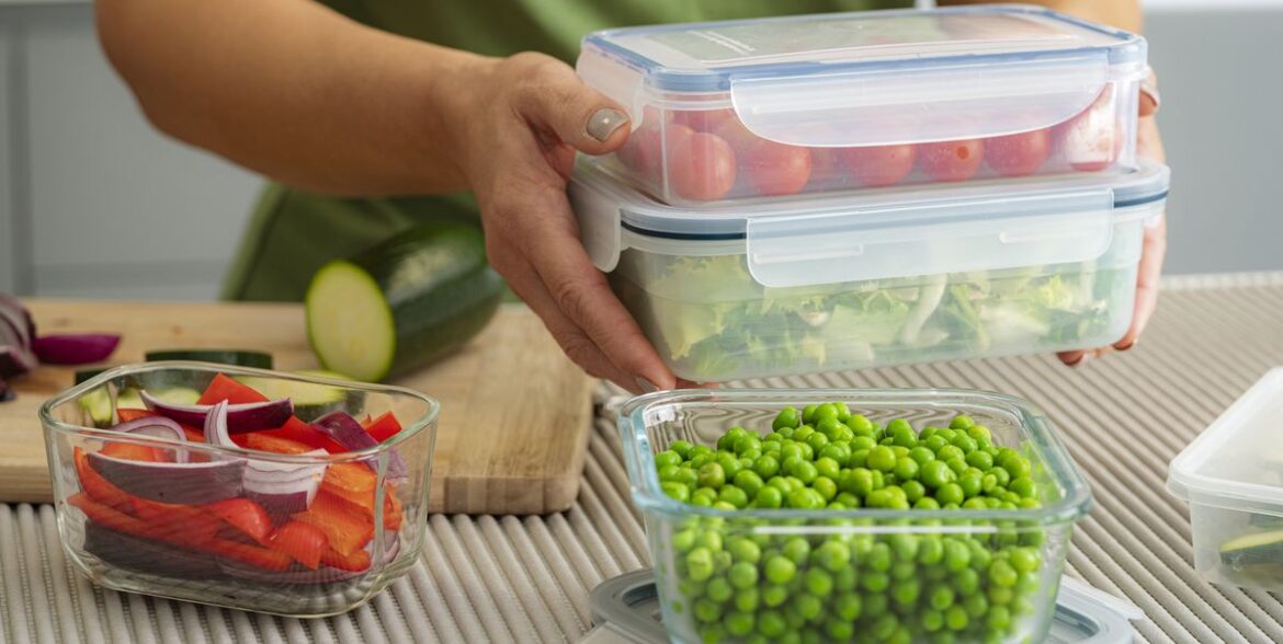 This Kitchen Container Hack Will Change How You Transport Food